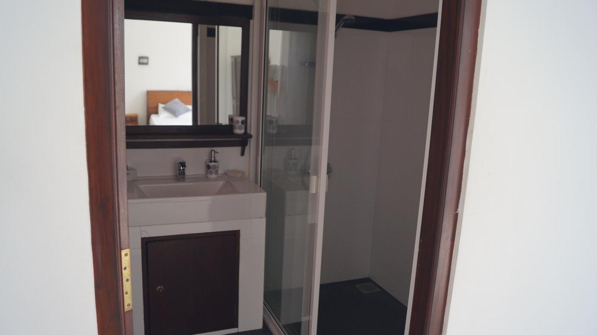 Aurora Hotel Hikkaduwa Extérieur photo
